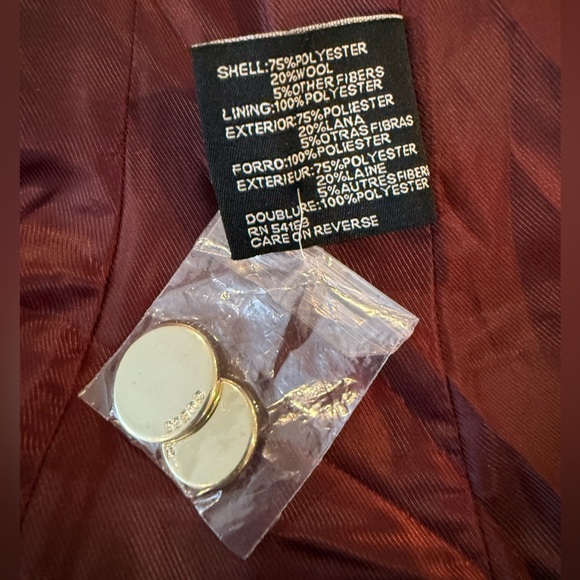 Guess Double-Breasted Belted Wool burgundy-wine  Coat - Women's/size S - Picture 10 of 11